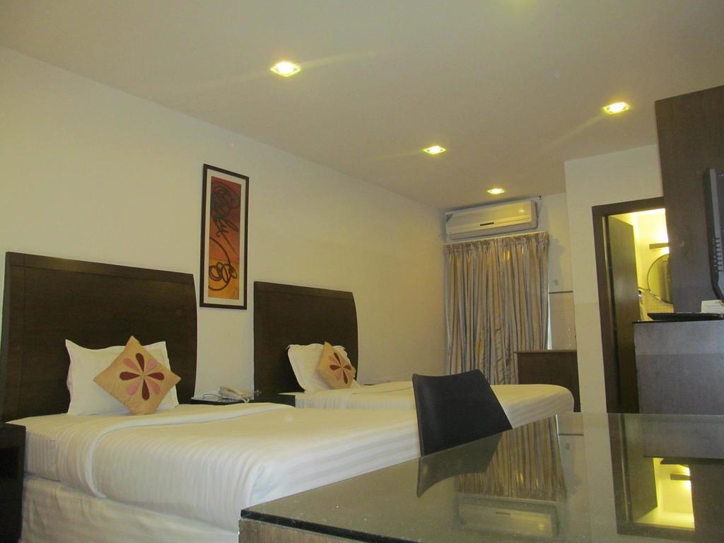 Shilton Residence Bangalore Eksteriør billede