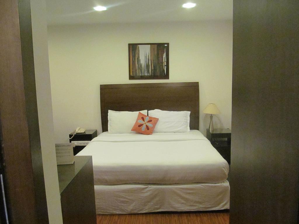 Shilton Residence Bangalore Eksteriør billede